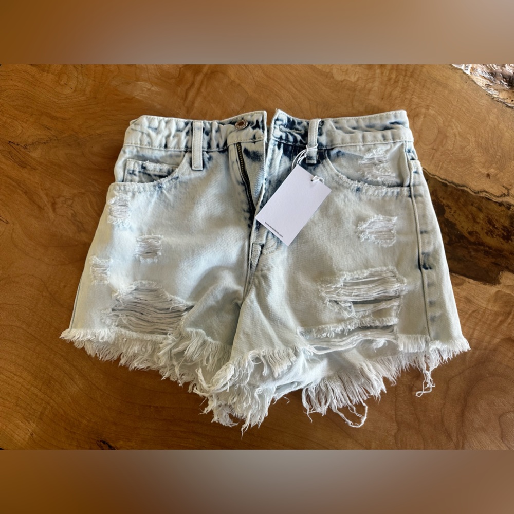 Vervet Denim Mom Shorts - XS- distressed
